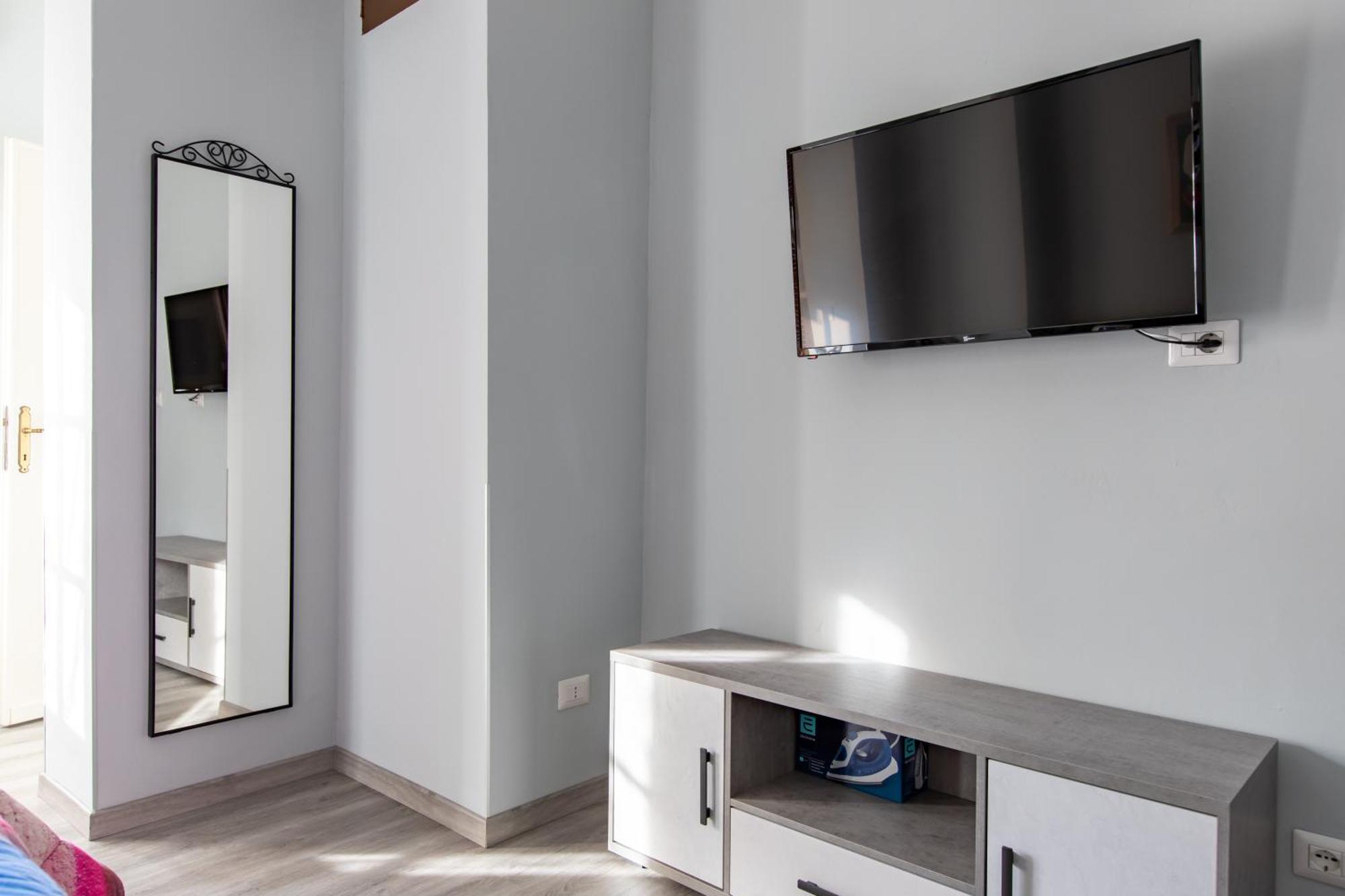 Attico Grand Terrace Alba (Piedmont) Exterior foto
